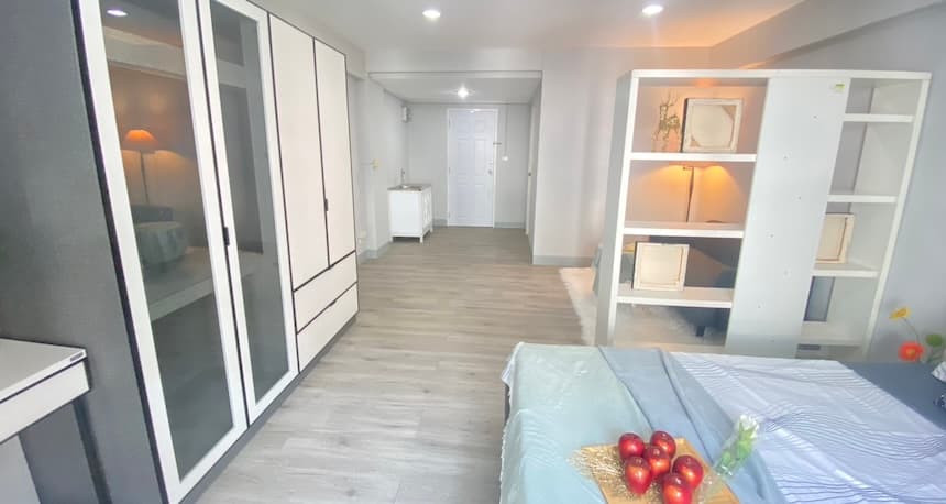 Studio One & Studio Zone Condominium Image Slider 2