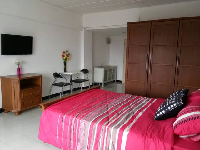 Room Image 2