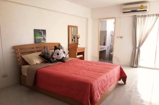 Room Image 3