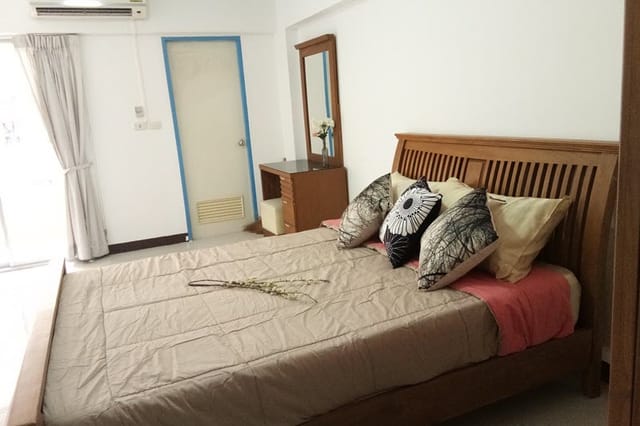 Room Image 2